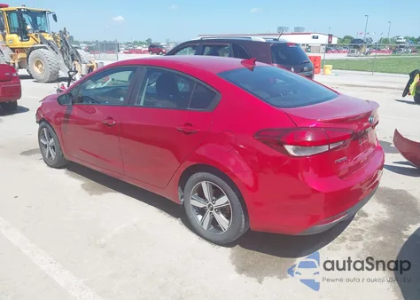 2018 Kia Forte S z USA, uszkodzony, nr VIN 3KPFL4A74JE203440